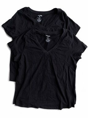 (2-Bundle) True Classic Everyday V-Neck Tee - Black